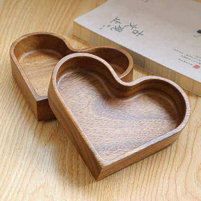 Konoco Heart Shaped Pine Wood Snack Tray for Candy and Nuts, Small Wooden Serving Platter, 6.7x6 Inches, 1-Piece