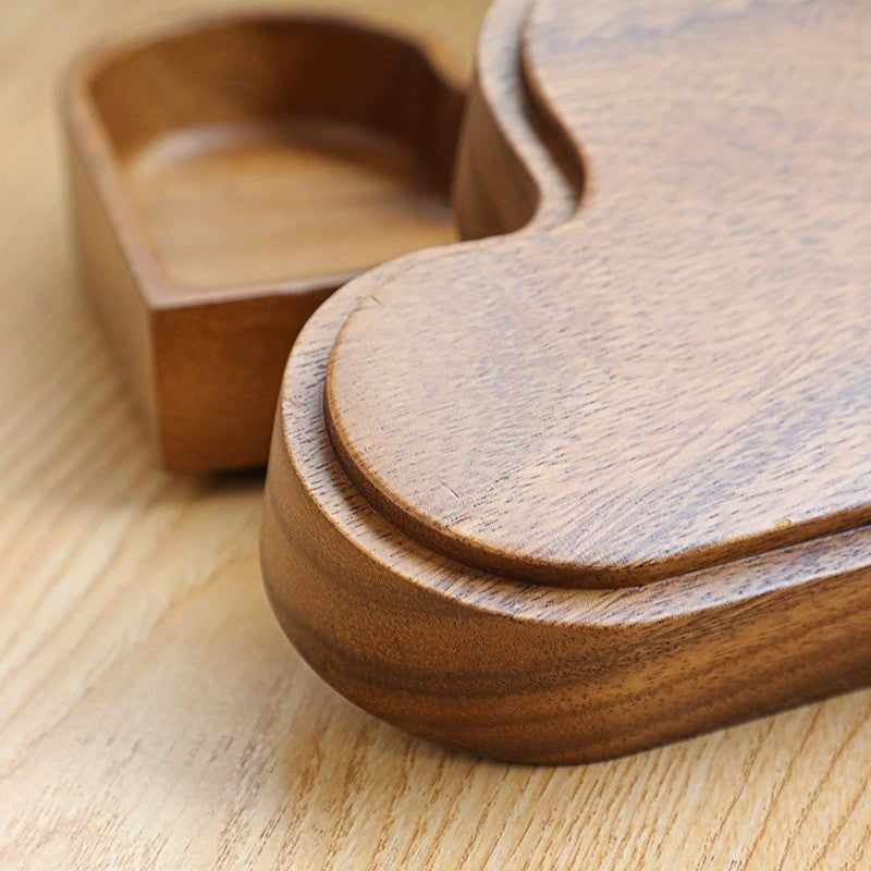 Konoco Heart Shaped Pine Wood Snack Tray for Candy and Nuts, Small Wooden Serving Platter, 6.7x6 Inches, 1-Piece